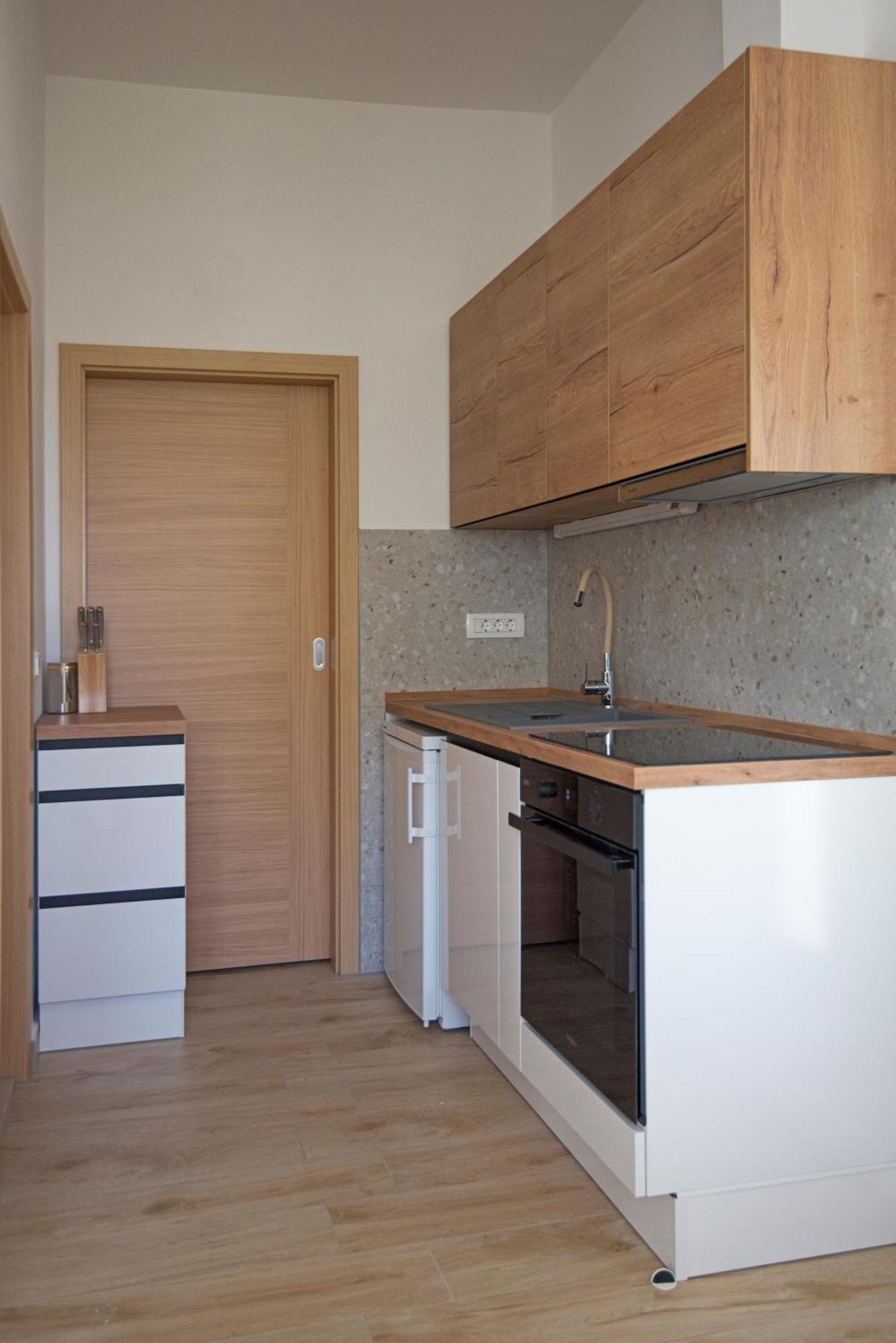 Apartmani Tomica Есенице Экстерьер фото